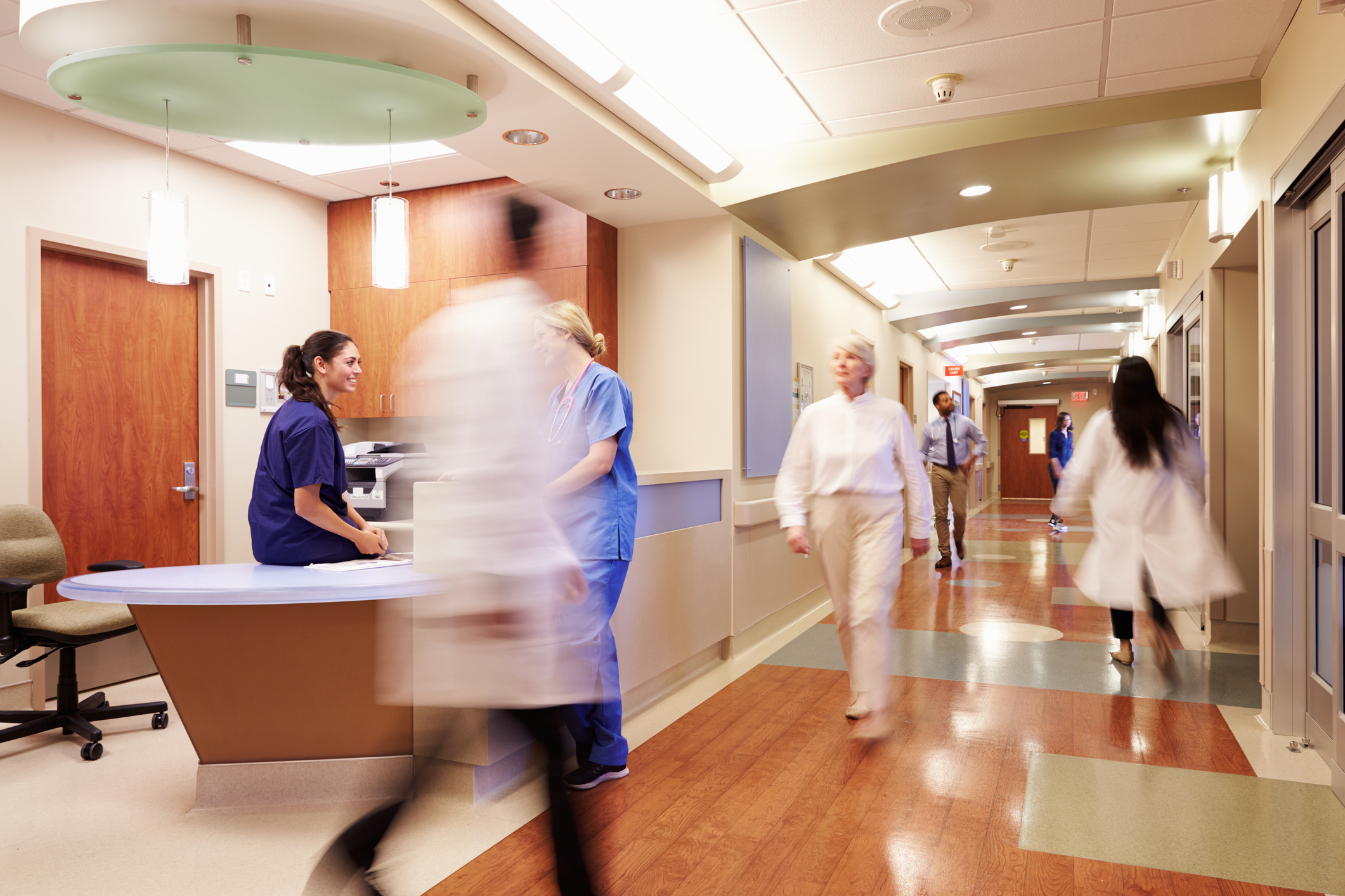 locum tenens definition - image of busy hospital floor