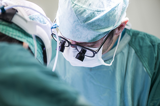 Locum tenens surgeon during an operation